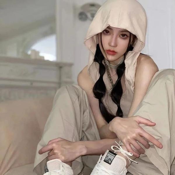 他的